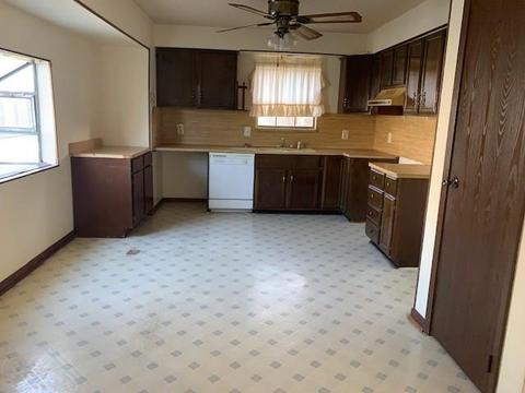 1316 Inis St, Altus, OK 73521 photo 7