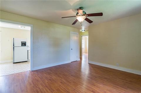 1042 Dill St, Altus, OK 73521 photo 6