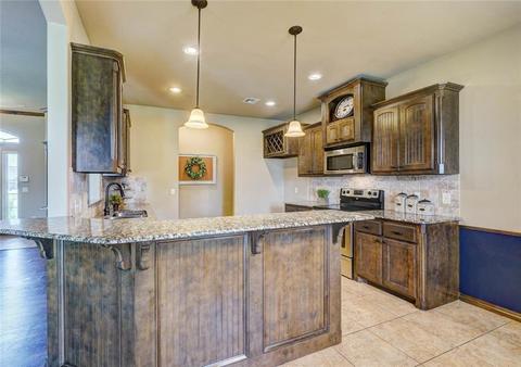 3020 Elmo Way, Moore, OK 73160 photo 9