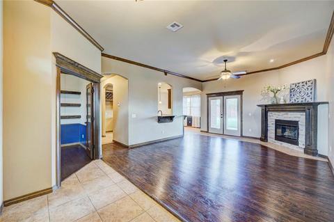 3020 Elmo Way, Moore, OK 73160 photo 4