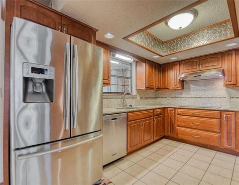 Undisclosed, Moore, OK 73160 photo 12