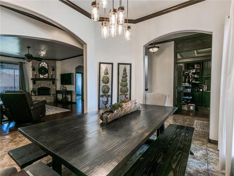 1013 Ryan Rd, Moore, OK 73160 photo 2