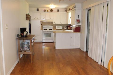 1007 Circle Dr, Stroud, OK 74079 photo 6