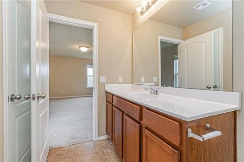 9613 Eli Dr, Moore, OK 73160 photo 19