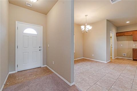 9613 Eli Dr, Moore, OK 73160 photo 11