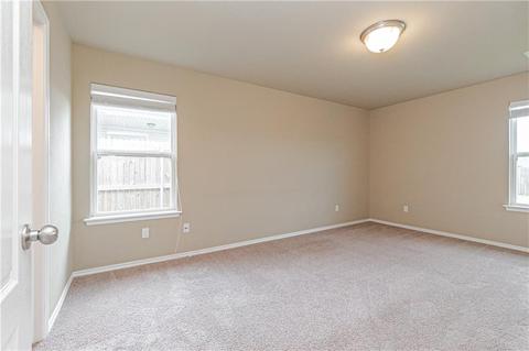 9613 Eli Dr, Moore, OK 73160 photo 15