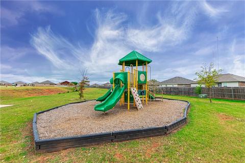9613 Eli Dr, Moore, OK 73160 photo 27