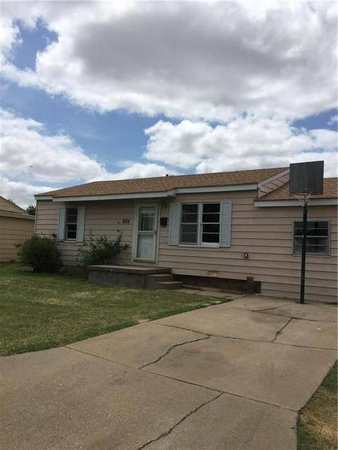 604 W Chris St, Altus, OK 73521 photo 3