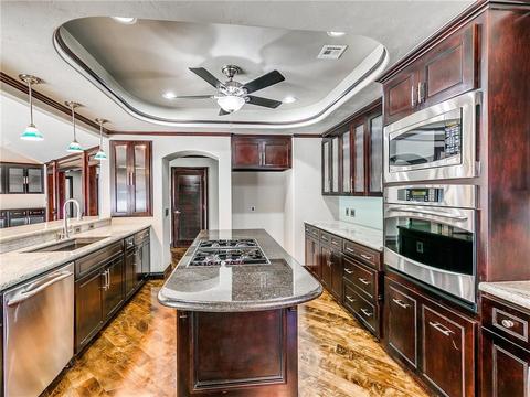 14041 Apache Dr, Edmond, OK 73013 photo 10