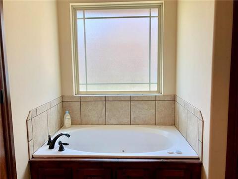 1324 Antler Rdg, Tuttle, OK 73089 photo 17