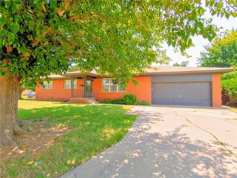 700 Vine, Altus, OK 73521 photo 1