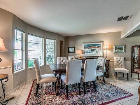 3732 N Riverside Dr, Bethany, OK 73008 photo 4