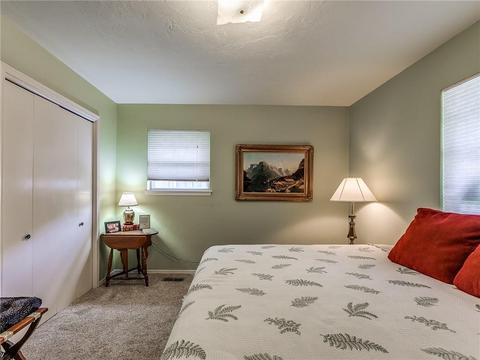 3732 N Riverside Dr, Bethany, OK 73008 photo 17