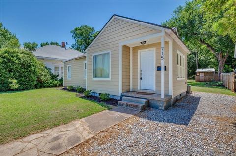 715 E Logan Ave, Guthrie, OK 73044 photo 2