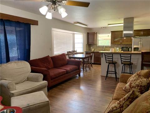 609 E Hill Dr, Guthrie, OK 73044 photo 2