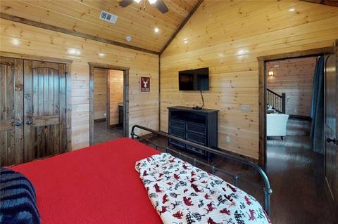 444 Eagle Moutain Trl, Broken Bow, OK 74728 photo 4