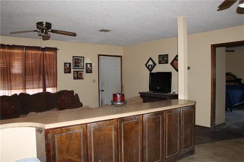 2508 8th St, Prague, OK 74864 photo 5
