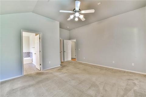 4020 W Queens Dr, Moore, OK 73160 photo 14