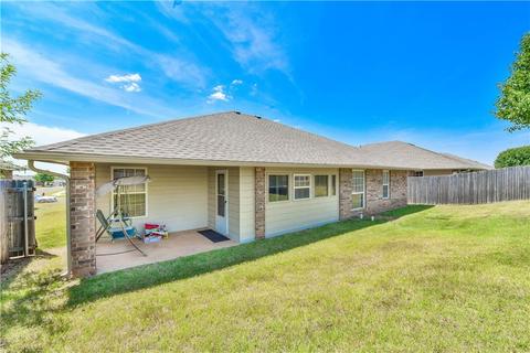 4020 W Queens Dr, Moore, OK 73160 photo 25