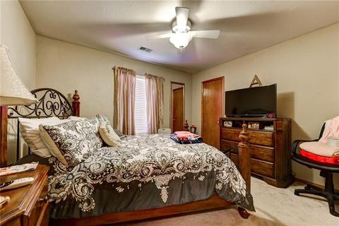 336 Falling Leaf Ter, Moore, OK 73160 photo 31