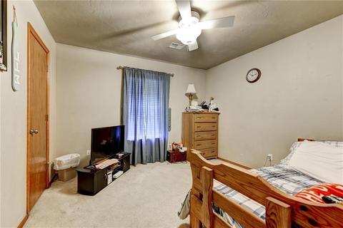 336 Falling Leaf Ter, Moore, OK 73160 photo 29
