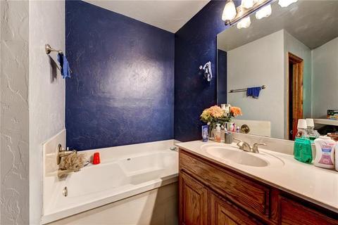 336 Falling Leaf Ter, Moore, OK 73160 photo 23