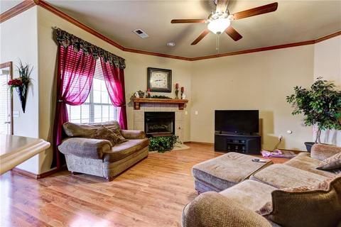 336 Falling Leaf Ter, Moore, OK 73160 photo 10