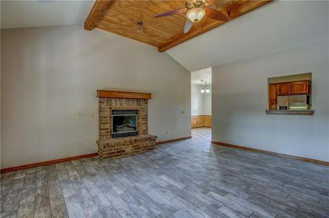 9300 E Post Oak Rd, Noble, OK 73068 photo 4