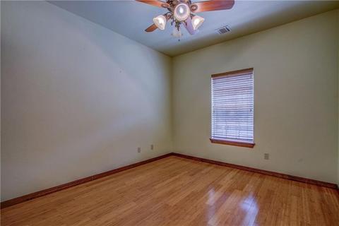 9300 E Post Oak Rd, Noble, OK 73068 photo 21
