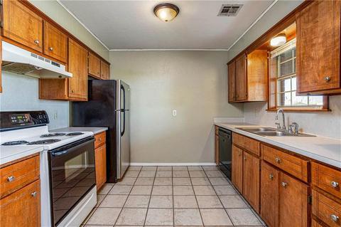 20414 E County Road 1586, Altus, OK 73521 photo 14