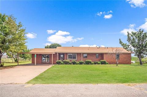 20414 E County Road 1586, Altus, OK 73521 photo 3