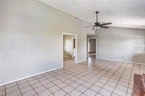 20414 E County Road 1586, Altus, OK 73521 photo 8