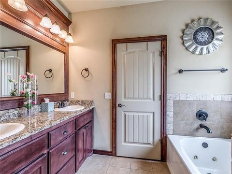 2900 Elmo Way, Moore, OK 73160 photo 25