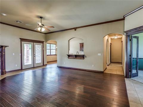 2900 Elmo Way, Moore, OK 73160 photo 5