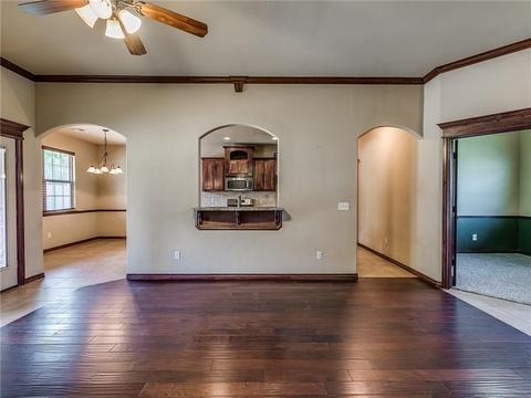 2900 Elmo Way, Moore, OK 73160 photo 6