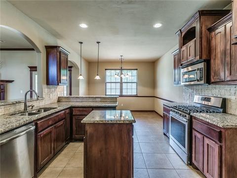 2900 Elmo Way, Moore, OK 73160 photo 18