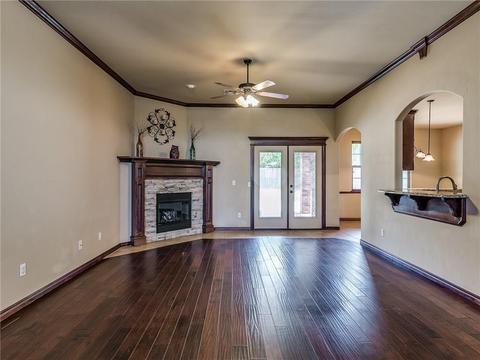 2900 Elmo Way, Moore, OK 73160 photo 3