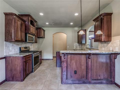 2900 Elmo Way, Moore, OK 73160 photo 13