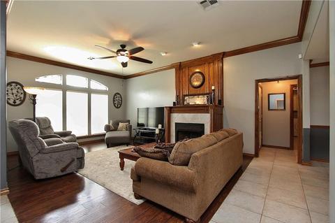 962 Garden Rd, Tuttle, OK 73089 photo 5