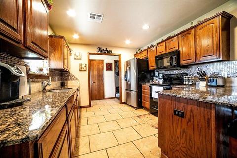 2066 County Road 1237 Rd, Tuttle, OK 73089 photo 4