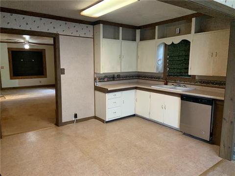 2151 E Triplett Rd, Guthrie, OK 73044 photo 3