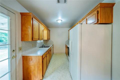 800 N Brooks St, Broken Bow, OK 74728 photo 15