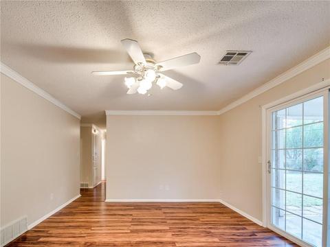 524 E 28th St, Edmond, OK 73013 photo 4
