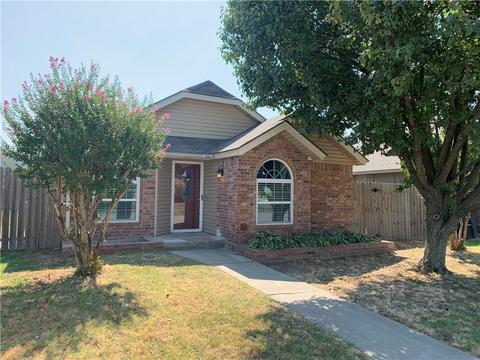 2104 Westmore Dr, Moore, OK 73170 photo 3