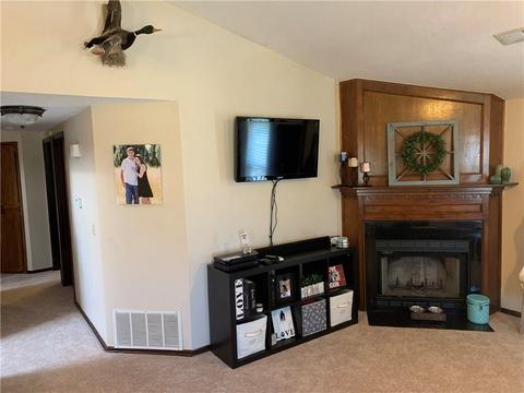 2104 Westmore Dr, Moore, OK 73170 photo 9