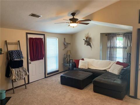 2104 Westmore Dr, Moore, OK 73170 photo 5