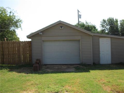 507 N 10 St, Thomas, OK 73669 photo 34