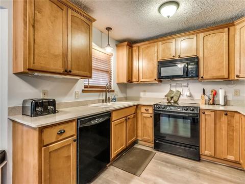 1716 N Rolling Rdg, Bethany, OK 73008 photo 7