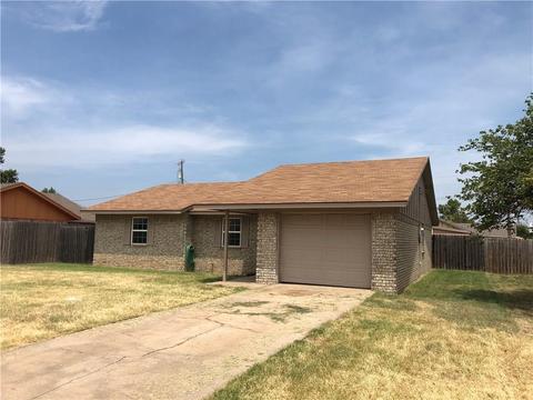 1207 Asalee St, Altus, OK 73521 photo 2