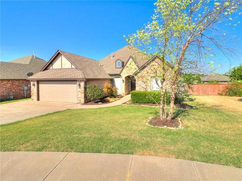 1905 Evans Ct, Moore, OK 73160 photo 2